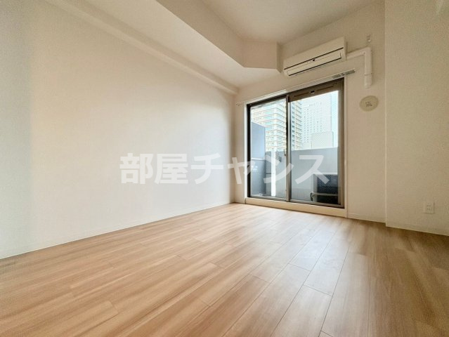 プレサンス名古屋STATIONルミアスの居間・リビング