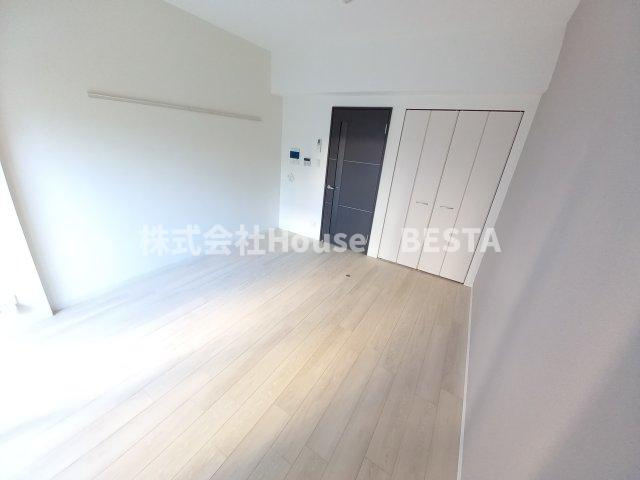 ボンニー元町の洋室