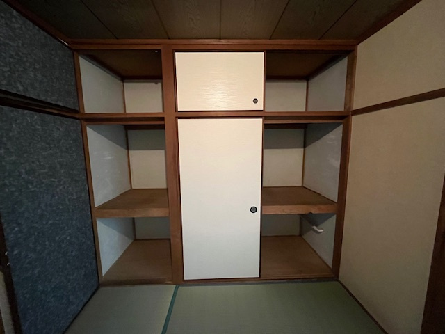 寿町戸建の収納