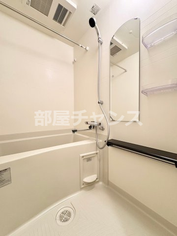 プレサンス伏見アーバンベースの浴室