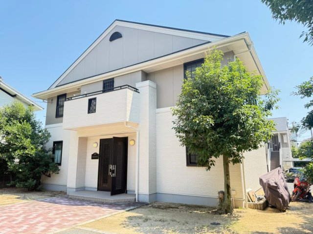 神戸市東灘区深江南町１丁目のアパートの外観