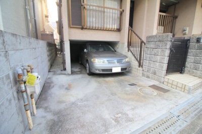 【駐車場】 | 岡町南３丁目戸建て