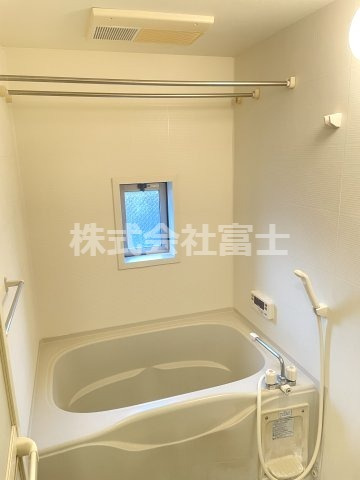 エスポワール新興町の浴室