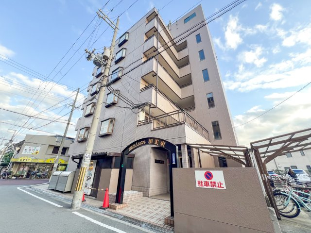 メゾン加美東の外観