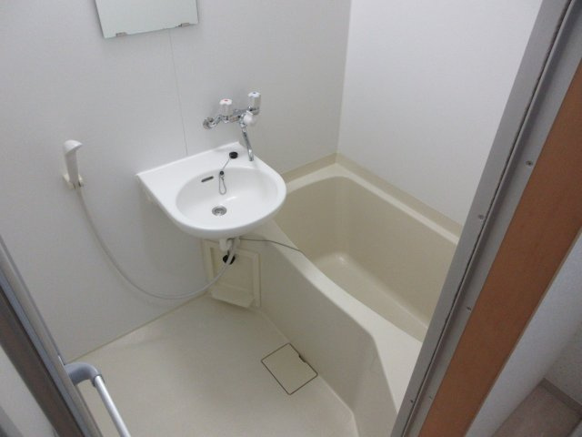 ＭＡＸＩＶ日吉の浴室|他のお部屋の参考写真です。