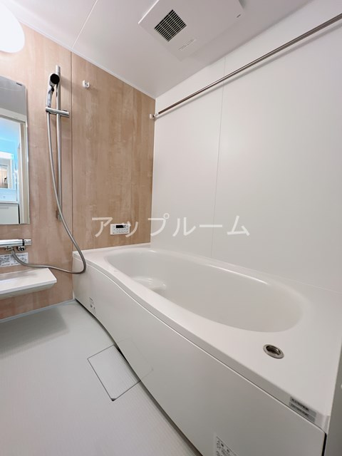 オレオール中央通の浴室