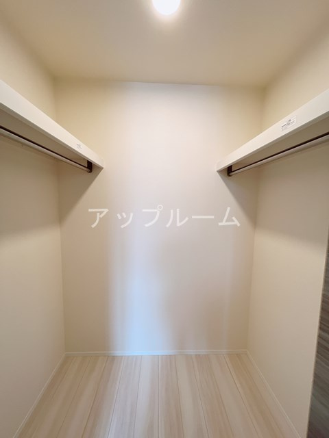 オレオール中央通の収納