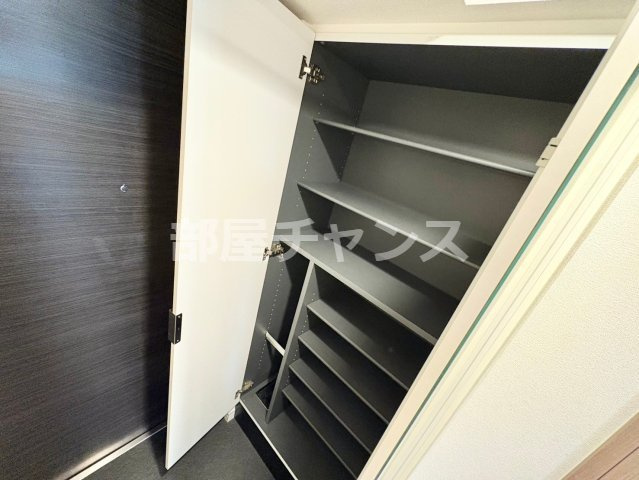 プレサンス丸の内アドブルの収納