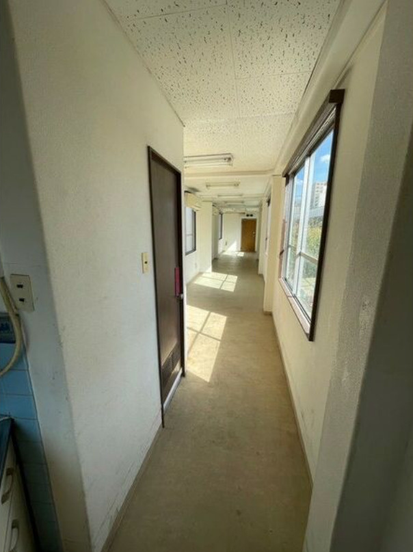 大阪市中央区日本橋１丁目の店舗事務所の内装