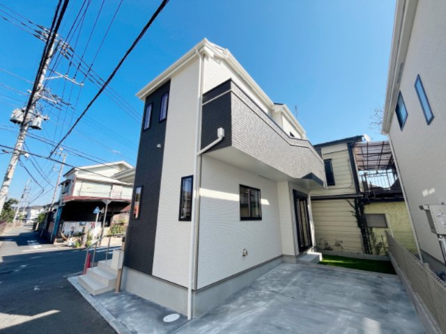 祝：成約済み　八王子市　横川町　新築戸建ての外観|第一種低層の住宅エリア。近隣は八王子の穏やかな街並みが広がります。～仲介手数料無料☆八王子ひなた不動産～八王子市横川町　新築戸建て