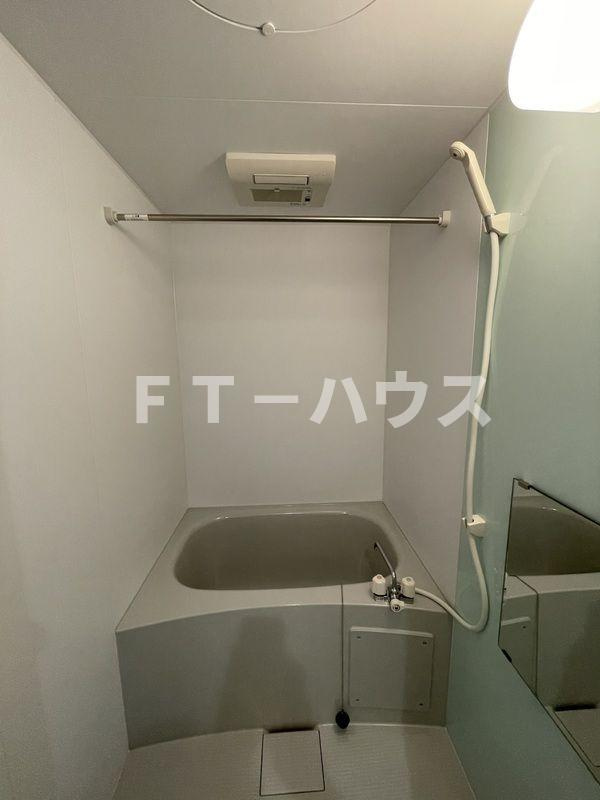UCDA Residence新検見川の浴室