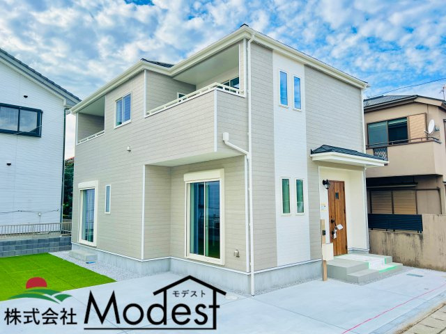 高崎市日光町の外観|年中無休で平日の仕事終わり夜２０時まで受付可能です。
事前のご予約がオススメです。お気軽にお問い合わせください。