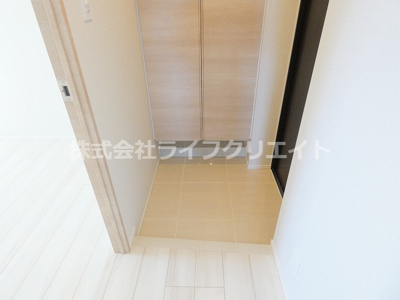 【玄関】 | VITA八王子 | ※Cタイプの写真となります。