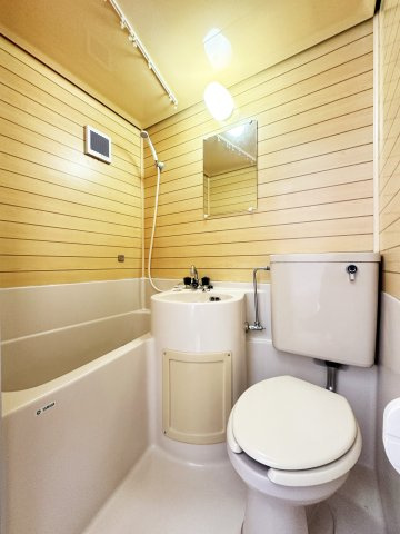 タウンハイツ西棟の浴室