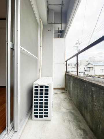 タウンハイツ西棟のバルコニー