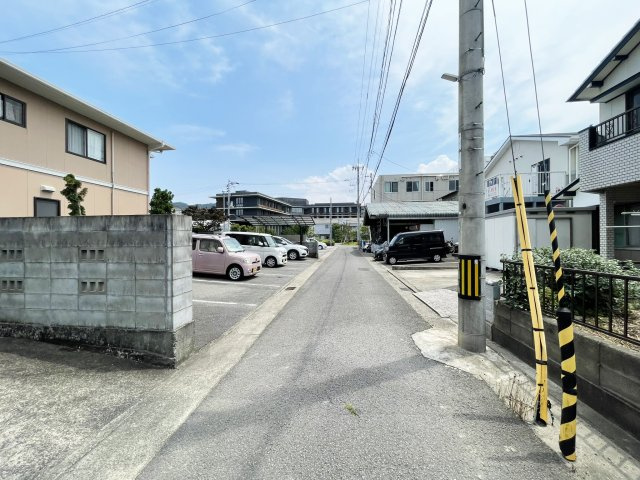 タウンハイツ西棟の周辺