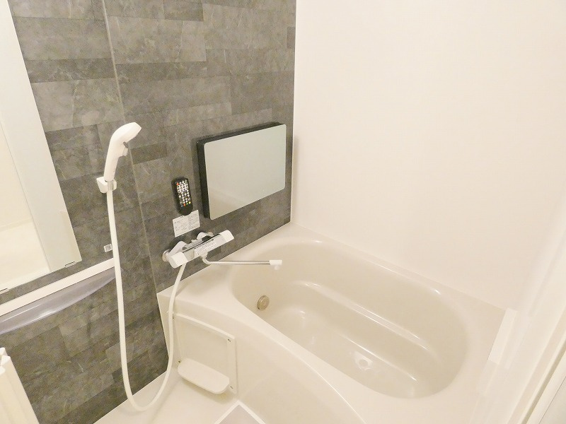 D-ROOM万願寺の浴室