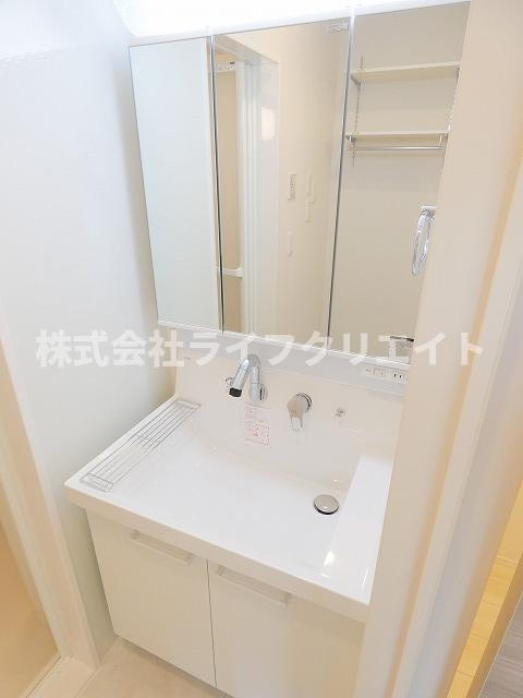 D-ROOM万願寺の独立洗面台|※同ハウスメーカー施工イメージ