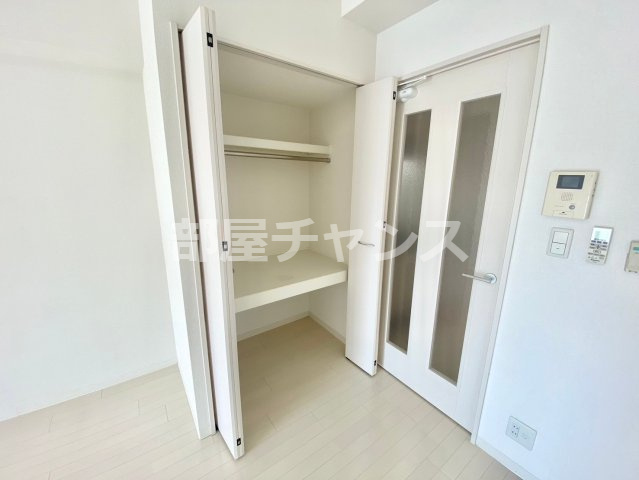 ヒルズ新栄2号館の収納