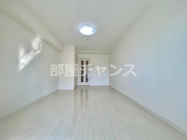 ヒルズ新栄2号館の寝室