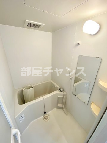 ヒルズ新栄2号館の浴室