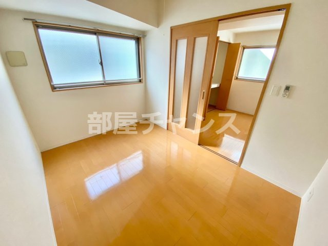 グレイス新栄の寝室