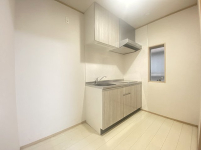 【その他】 | （値下げ）早期売却希望！ | １階キッチン　半二世帯の方必見