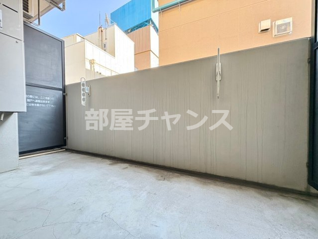 リヴシティ栄参番館のバルコニー