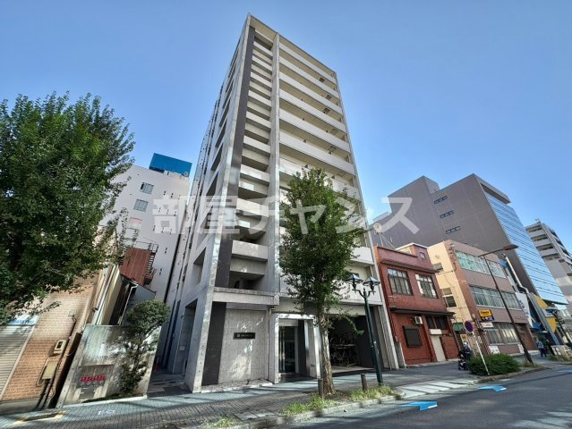 リヴシティ栄参番館