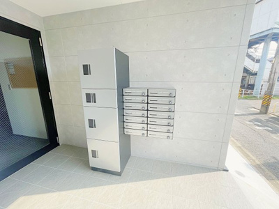 【エントランス】 | シェラトン桜【名古屋市賃貸・宅配ボックス】