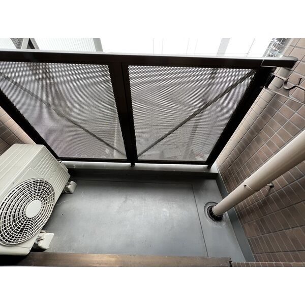 第6ハセビルのバルコニー