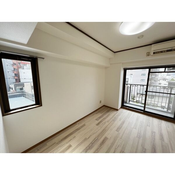 第6ハセビルの居間・リビング