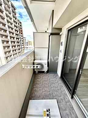 ファーストフィオーレ江坂レガリスのバルコニー