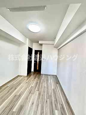 ファーストフィオーレ江坂レガリスの内装