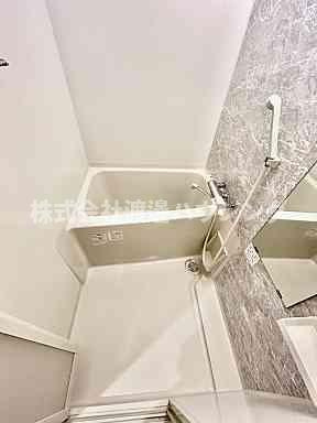 S-RESIDENCE江坂の浴室