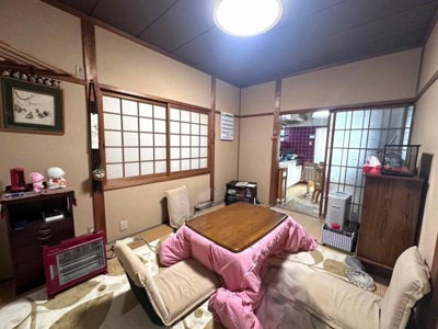 【居間・リビング】 | 泉大津市北豊中町２丁目　中古戸建