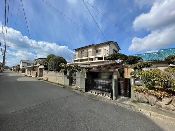 和歌山市紀三井寺　中古戸建の前面道路含む現地写真