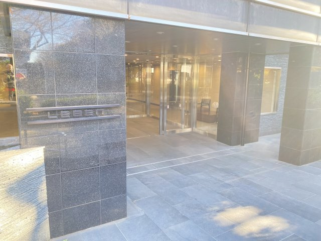 祝：成約済み　レーベン多摩センターBeaut　八王子市　中古マンションのエントランス|～仲介手数料無料☆八王子ひなた不動産～レーベン多摩センターBeaut