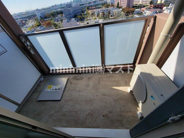 メゾンキコー難波南のバルコニー