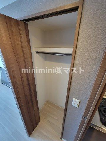 メゾンキコー難波南の収納