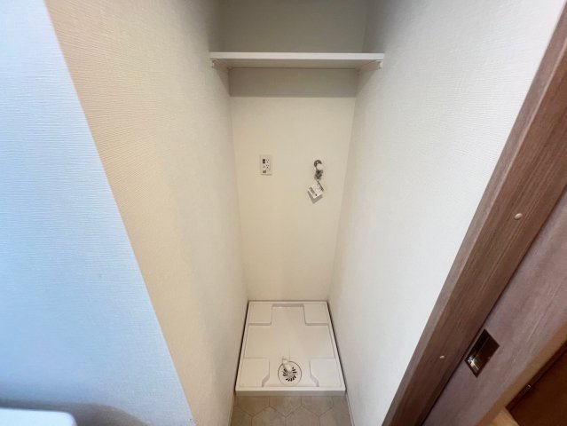 アヴェニール中崎の洗面所