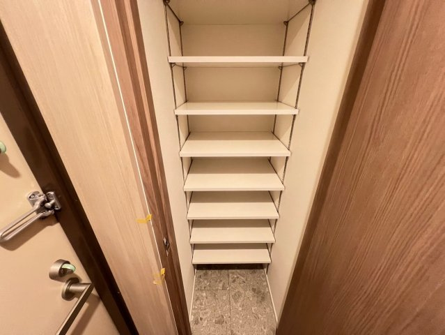 アヴェニール中崎の収納