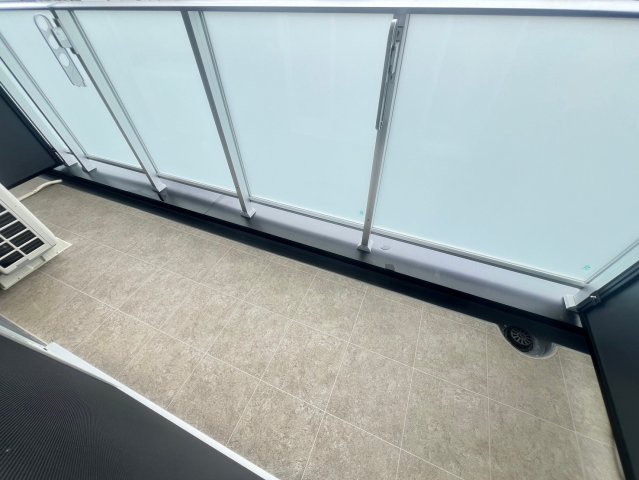 アヴェニール中崎のバルコニー
