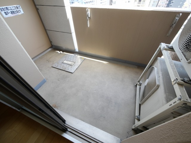 グレンパーク梅田北のバルコニー