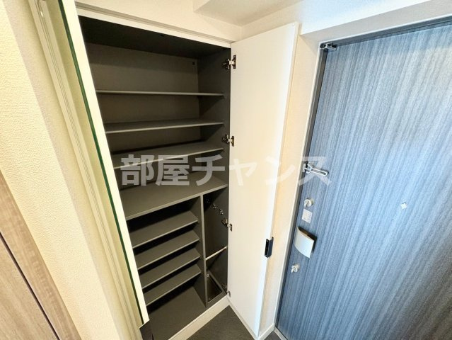 プレサンス鶴舞パーク&ステーションの収納