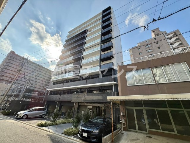 プレサンス鶴舞パーク&ステーションの外観