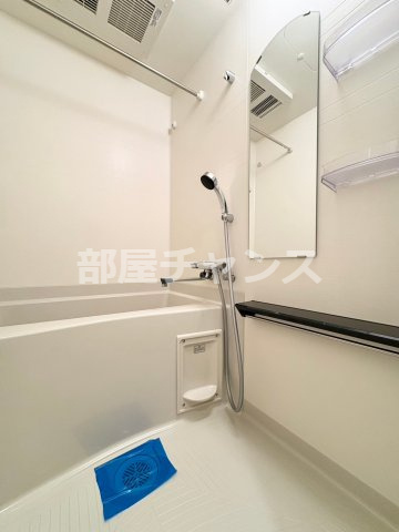 プレサンス鶴舞パーク&ステーションの浴室