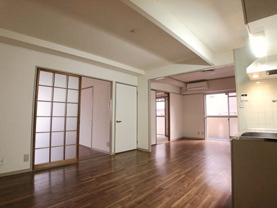 【居間・リビング】 | 第二メゾン春日野【名古屋市賃貸・エレベーター付き】