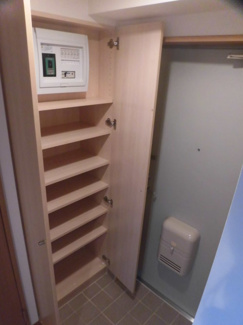 【玄関】 | プレイスマーサ | ※同タイプの他のお部屋の写真となります。