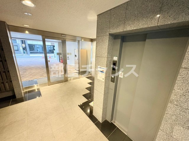 サニー東別院のロビー